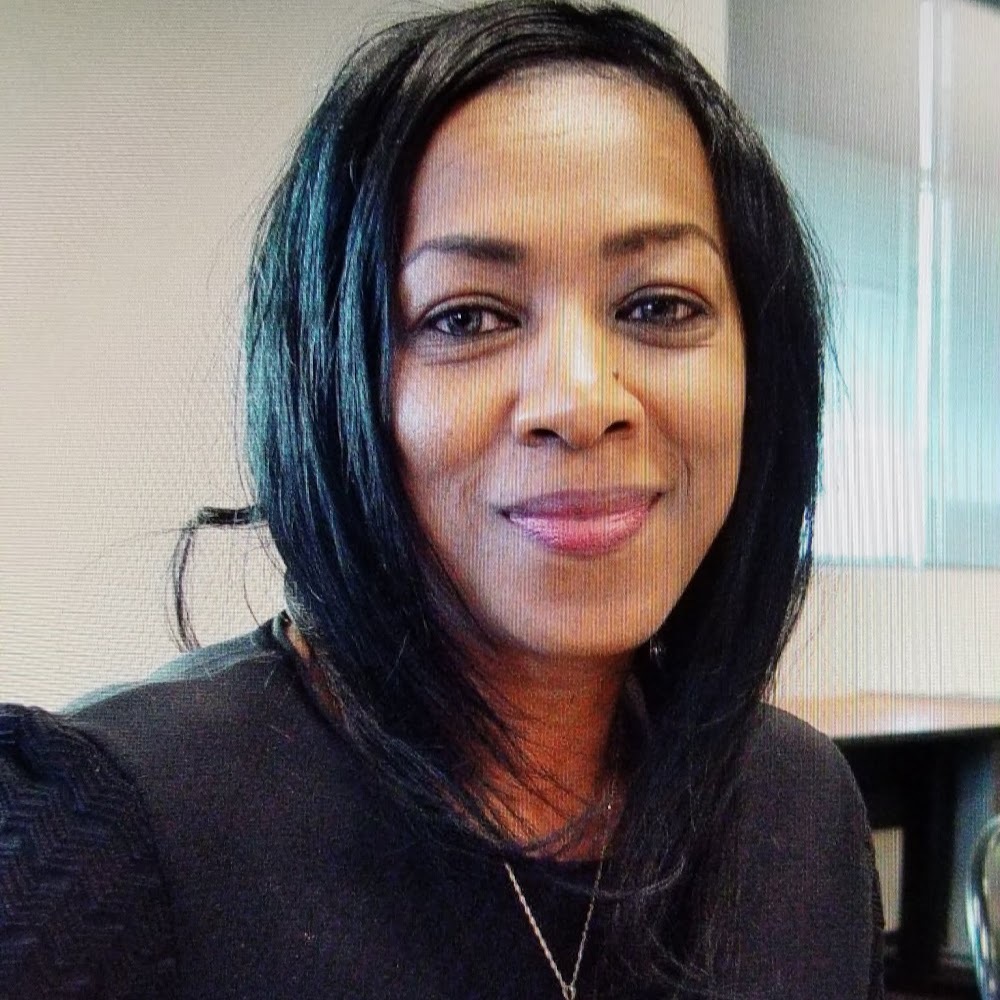 Meet your Posher, Felicia